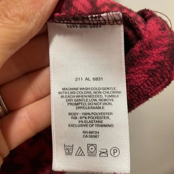 Columbia woman’s fuzzy half zip long sleeve shirt - Picture 10 of 11